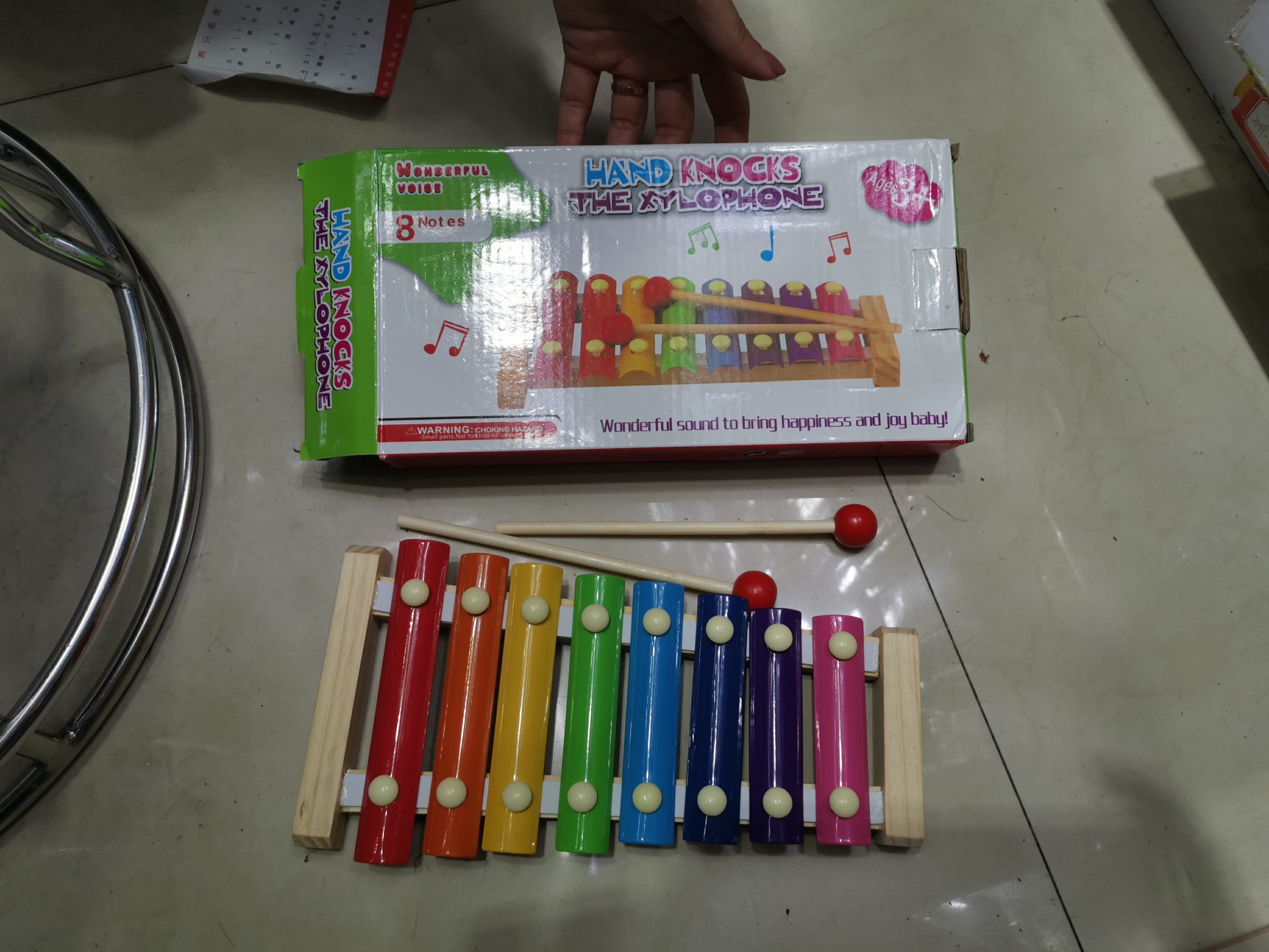 You are currently viewing How is Suppliers of Hand Knocks The Xylophone In Yiwu Toys Market？