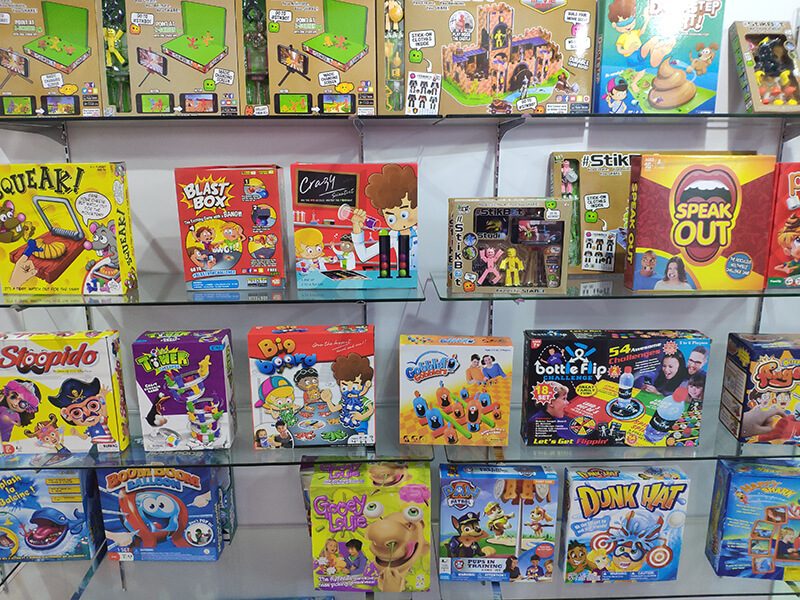 Board games toys sample room