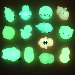 Juguetes Mochi que crecen en la oscuridad