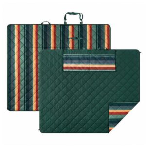 Padded picnic Blankets