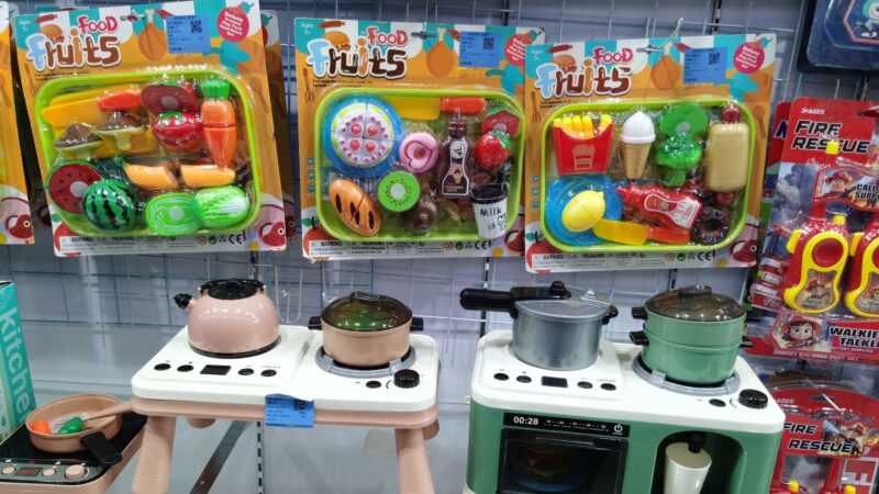 Pretend toys wholesale